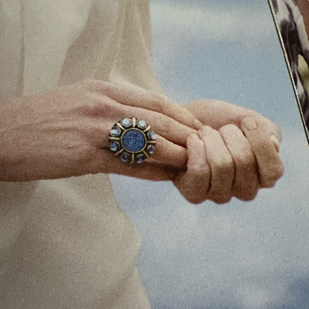 Celebrating Home Penelope Ann Luxurious Escape Blue Ring
